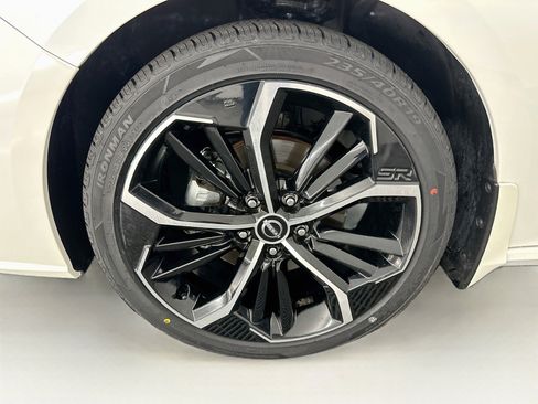 Used 2023 Nissan Altima 2.5 SR FWD image 34