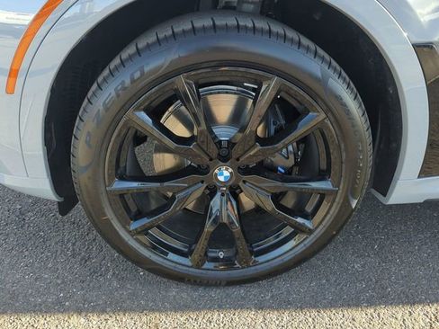 New 2026 BMW X7 xDrive40i w/ M Sport Package image 10