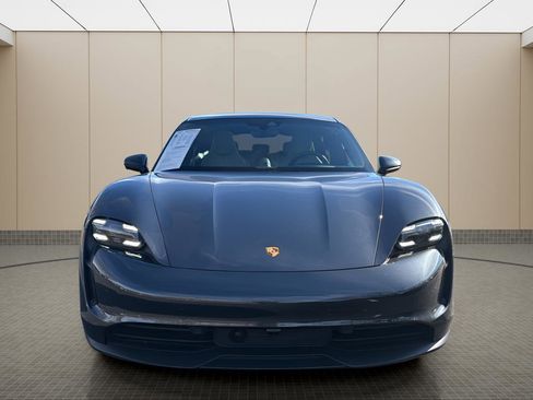 Used 2021 Porsche Taycan 4S image 8