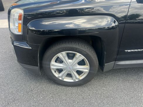 Used 2017 GMC Terrain SLT w/ Open Road Package AWD/4WD image 1