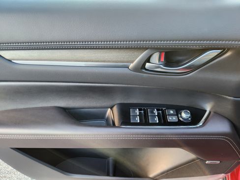 Certified 2025 MAZDA CX-5 Signature image 18