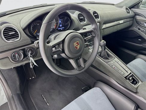 Used 2025 Porsche 718 Boxster Spyder RS image 4