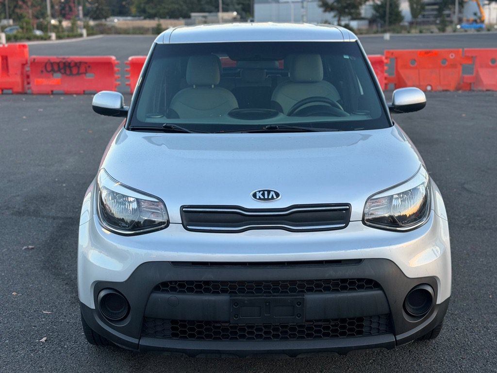Used 2018 Kia Soul FWD image 4