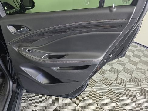 Used 2017 Buick Envision Essence w/ LPO, Cargo Package FWD image 36