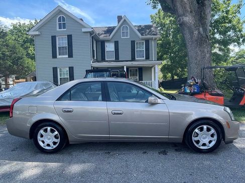 Used 2003 Cadillac CTS 3.2 w/ Preferred Equipment Group RWD image 4
