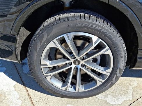 New 2026 Audi Q7 2.0T Premium image 5