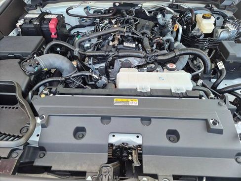 Certified 2026 Toyota Tacoma SR5 AWD/4WD image 20