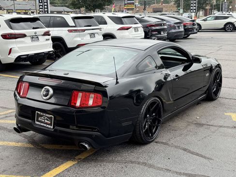 Used 2012 Ford Mustang GT Premium w/ HID Headlamps & Security Pkg RWD image 13