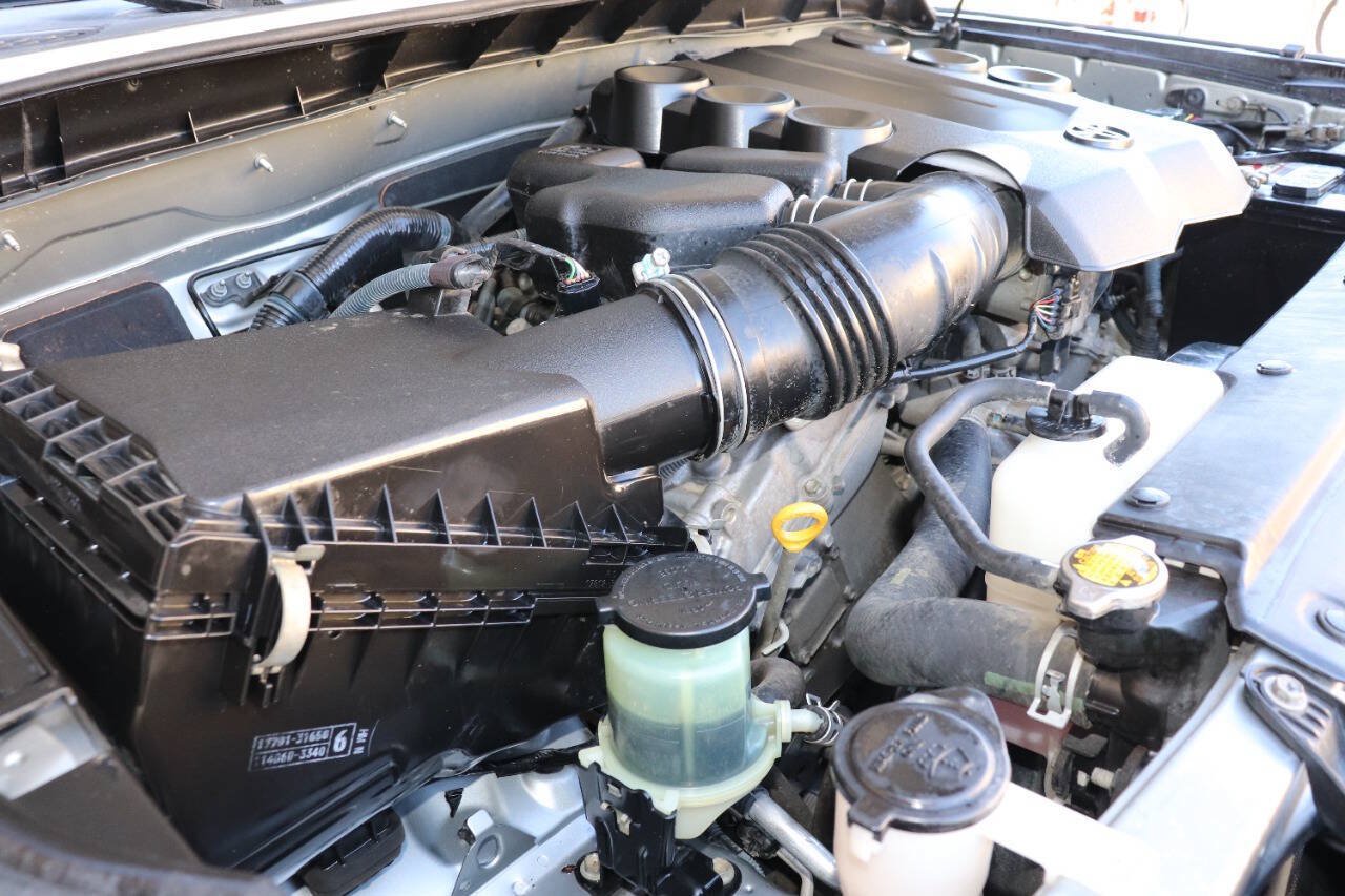 Used 2010 Toyota FJ Cruiser 4WD w/ Convenience Pkg image 14