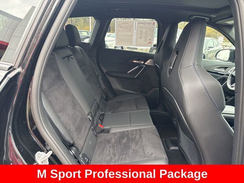 Used 2024 BMW X1 M35i w/ Premium Package image 21