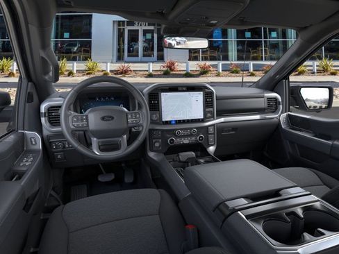 New 2025 Ford F150 XLT w/ Equipment Group 302A MID image 9