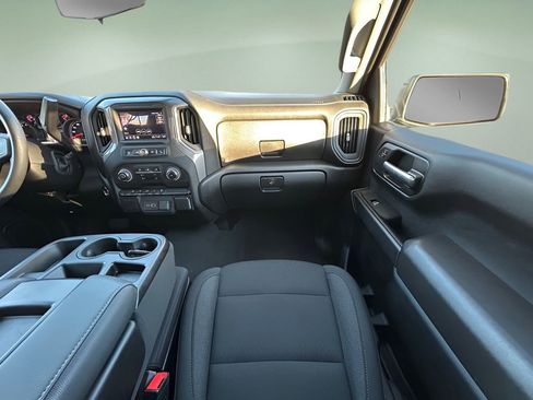Used 2025 Chevrolet Silverado 1500 Custom image 23