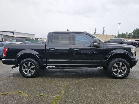 Used 2016 Ford F150 XLT w/ Equipment Group 302A Luxury image 9