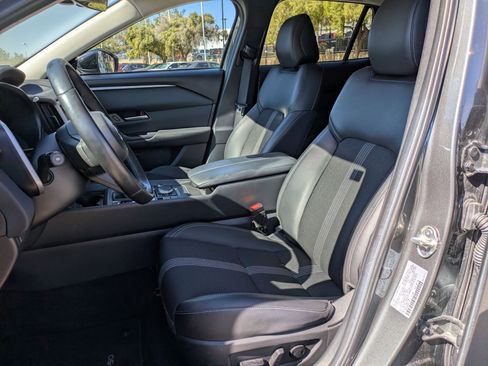 Certified 2024 MAZDA CX-50 AWD 2.5 S w/ Cargo Package image 24