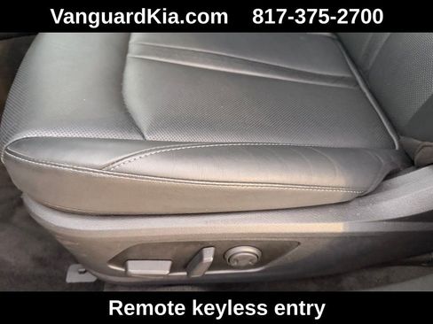 Used 2025 Hyundai Sonata Limited image 14