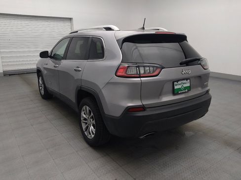 Used 2019 Jeep Cherokee Latitude Plus FWD image 5