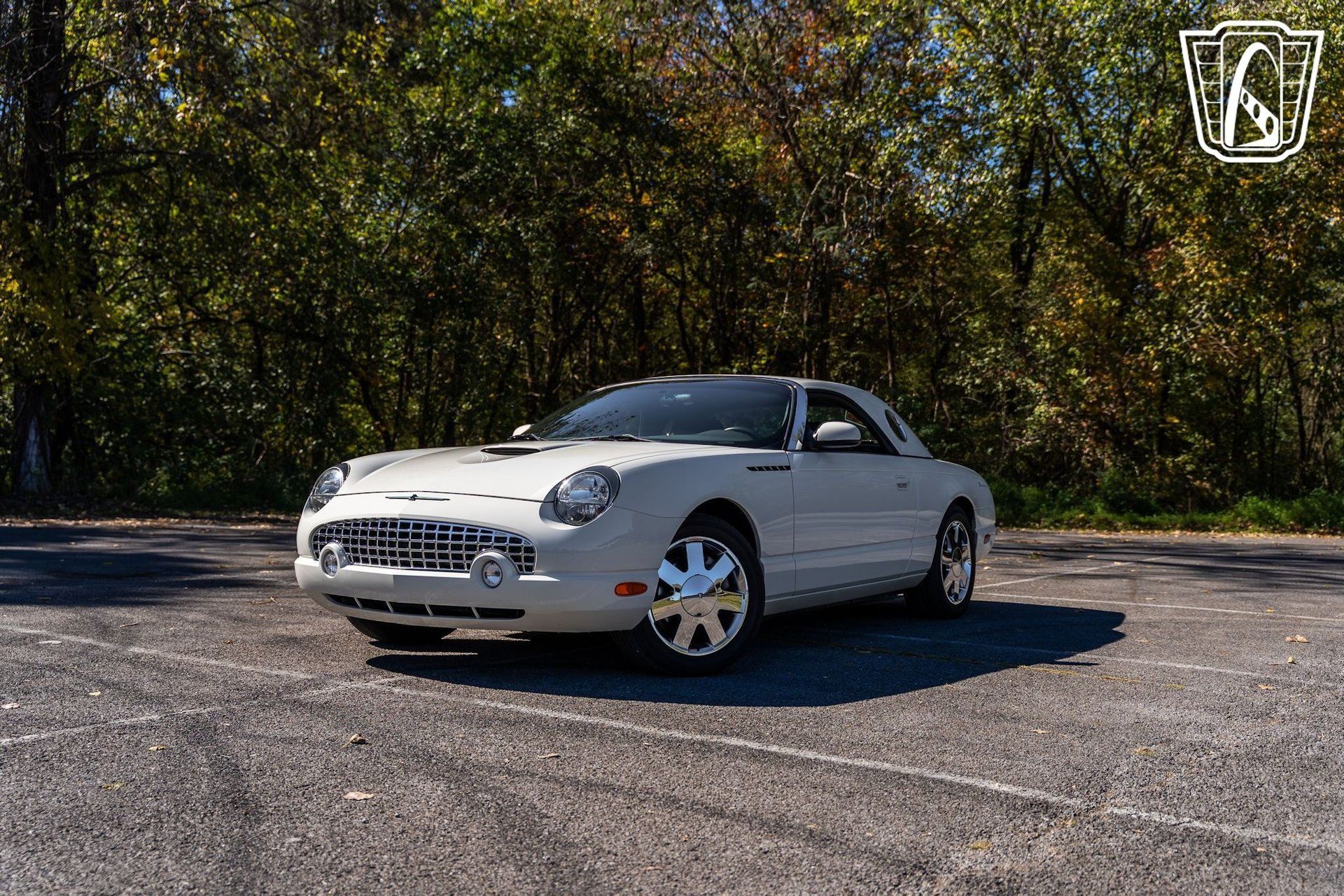 Used 2002 Ford Thunderbird RWD image 6