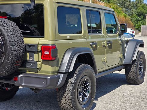 New 2025 Jeep Wrangler Willys image 40