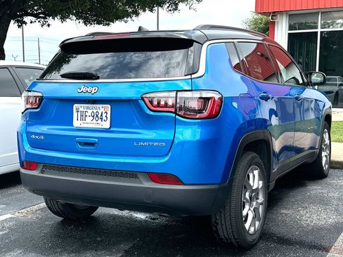Used 2025 Jeep Compass Limited AWD/4WD image 3
