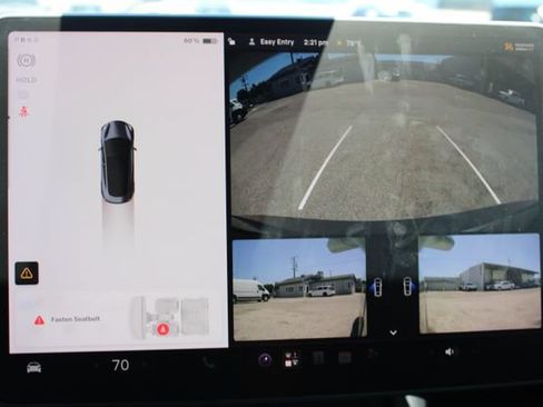 Used 2023 Tesla Model 3 Standard Range RWD image 32