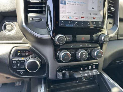 Used 2022 RAM 1500 Big Horn image 11
