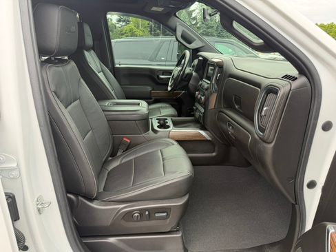 Used 2022 Chevrolet Silverado 2500 High Country AWD/4WD image 24