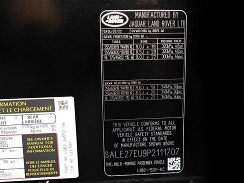 Used 2023 Land Rover Defender 110 X-Dynamic SE image 31