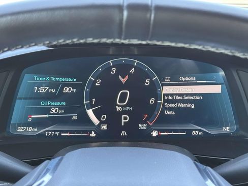 Used 2023 Chevrolet Corvette Stingray Convertible w/ Z51 Performance Package RWD image 23