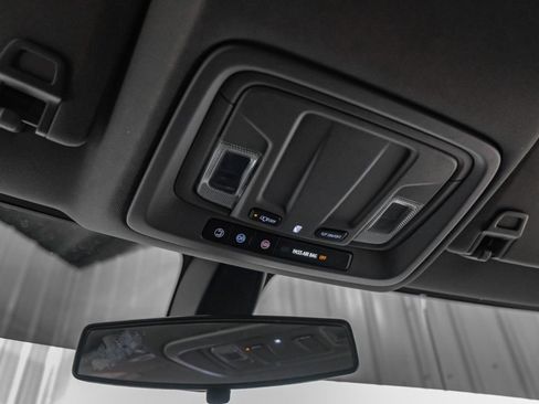 Used 2021 GMC Sierra 1500 Elevation AWD/4WD image 22
