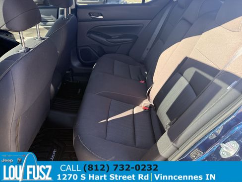 Used 2022 Nissan Altima 2.5 S image 11