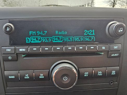 Used 2013 Chevrolet Silverado 1500 LT image 33