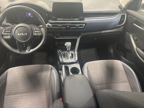 Used 2022 Kia Seltos Nightfall Edition image 9