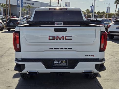 Certified 2021 GMC Sierra 1500 AT4 w/ AT4 Preferred Package image 6