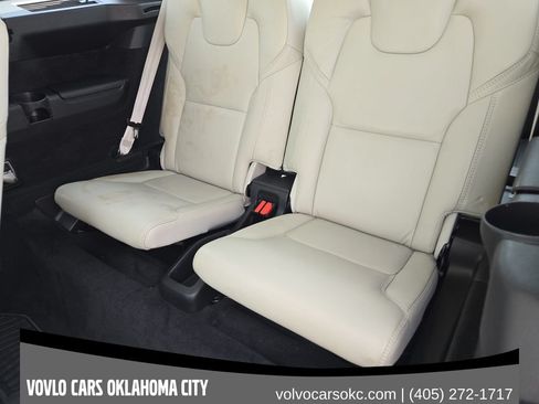 Certified 2023 Volvo XC90 B6 Ultimate w/ Protection Package Premier AWD/4WD image 33