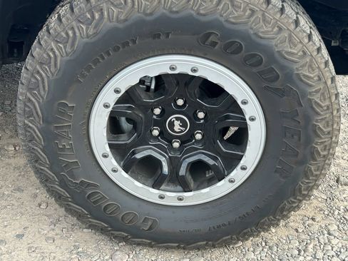 Used 2025 Ford Bronco Badlands w/ Sasquatch Package AWD/4WD image 7