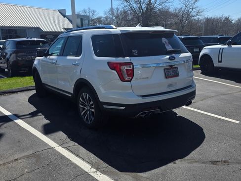 Used 2018 Ford Explorer Platinum AWD/4WD image 5