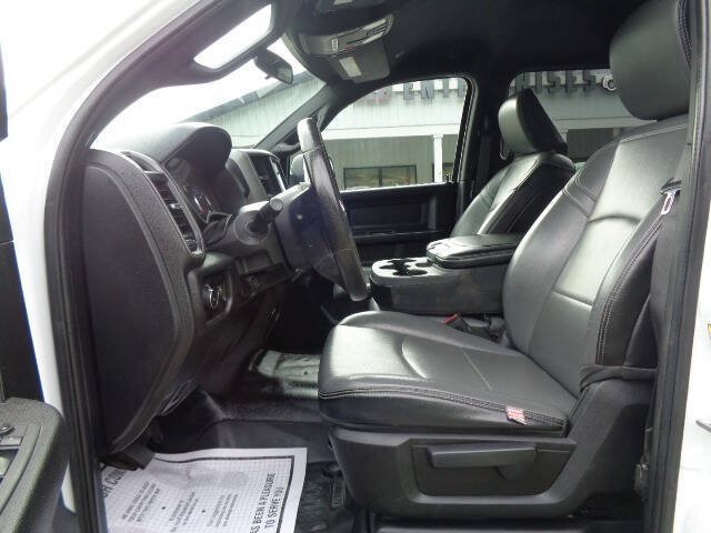 Used 2022 RAM 2500 Tradesman AWD/4WD image 10