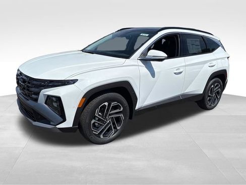 New 2026 Hyundai Tucson Limited AWD/4WD image 1