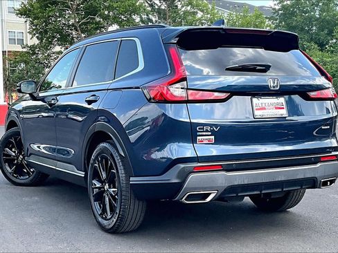Used 2023 Honda CR-V Sport Touring image 11