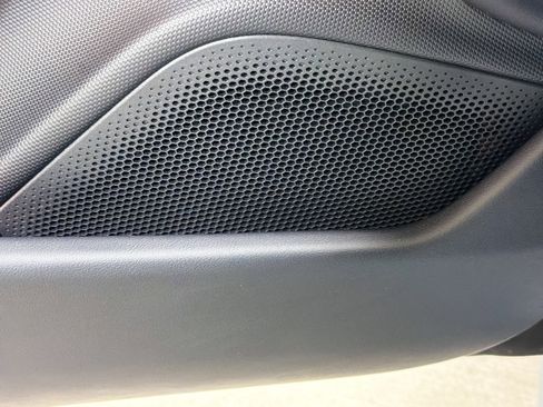 Certified 2025 Porsche Taycan 4 image 24