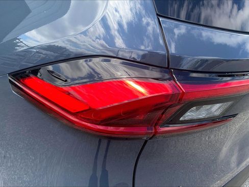 Used 2024 Toyota Grand Highlander AWD image 34