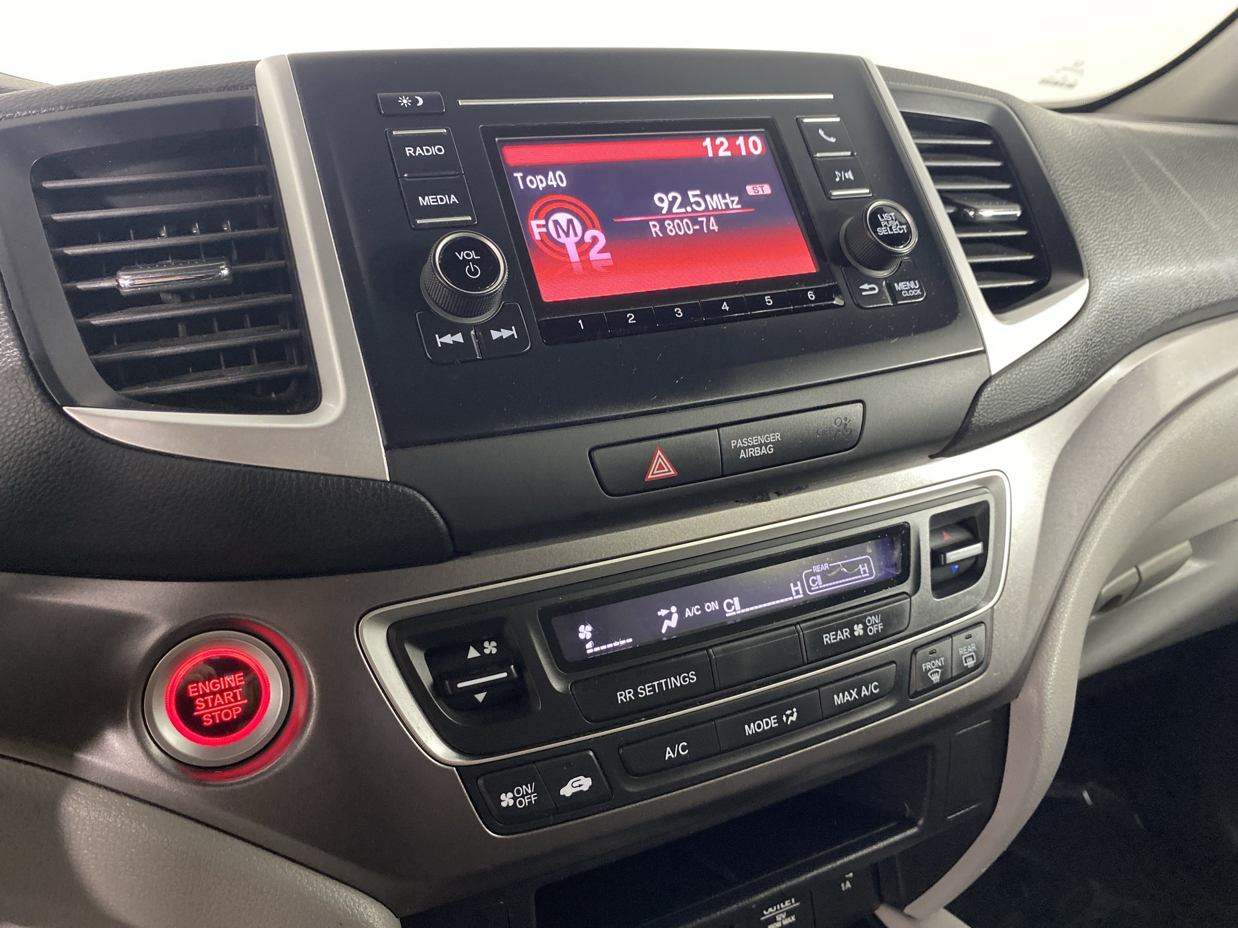 Used 2019 Honda Pilot LX image 26