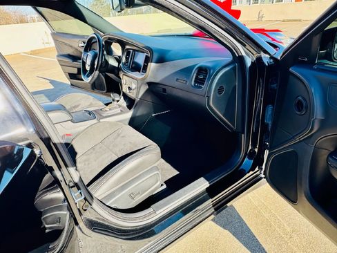 Used 2022 Dodge Charger Scat Pack RWD image 20