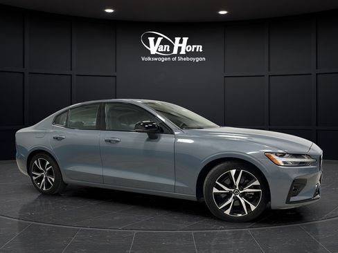 Used 2024 Volvo S60 B5 Plus AWD/4WD image 1