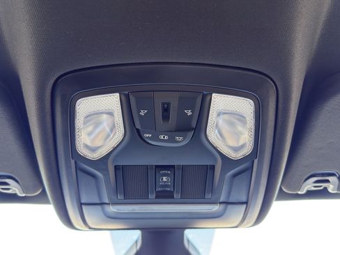 Used 2022 RAM 1500 Big Horn image 34