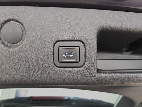 Used 2019 Chevrolet Equinox LT image 15