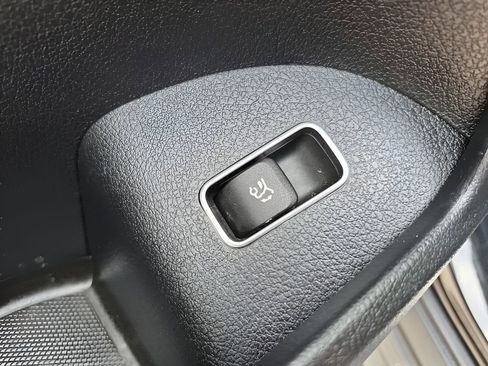 Used 2024 Mercedes-Benz GLS 63 AMG 4MATIC image 29