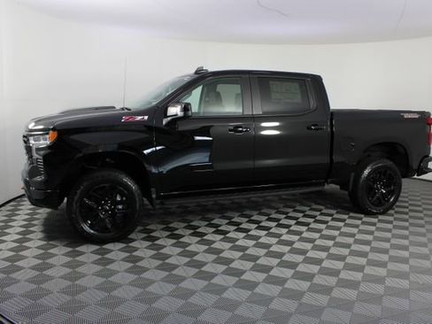 New 2026 Chevrolet Silverado 1500 LT Trail Boss w/ LT Trail Boss Premium Package AWD/4WD image 2