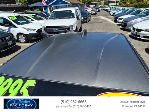 Used 2016 Chevrolet Volt LT w/ Comfort Package FWD image 9