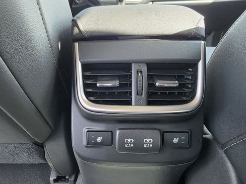 Used 2022 Subaru Legacy Limited image 14